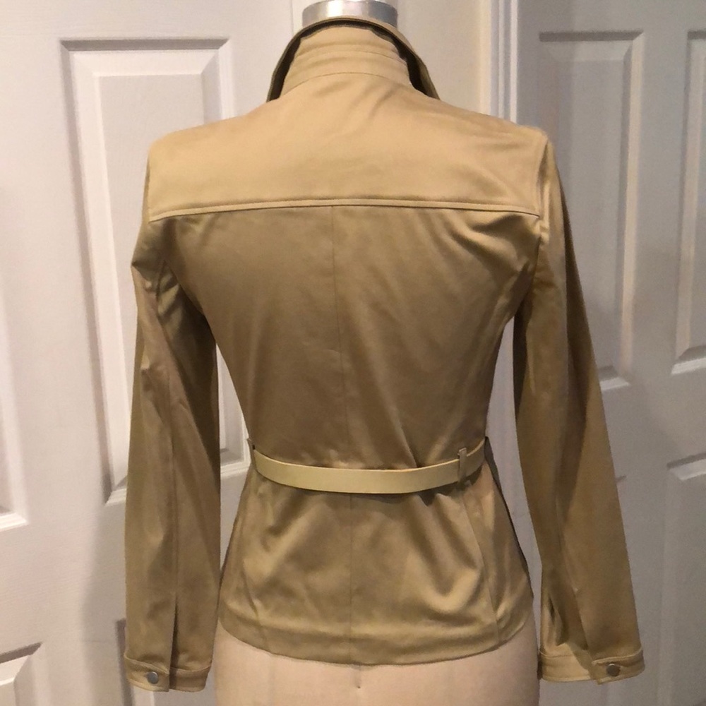 Ladies jacket - Picture 3 of 3